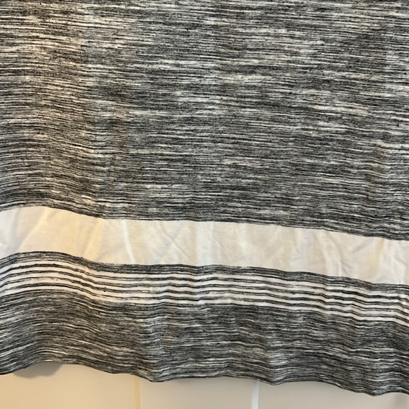 Lila Rose Fall Dress Size M - Picture 3 of 6